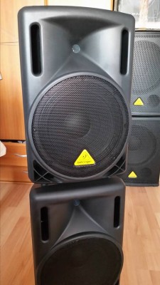 boxe Behringer.jpg