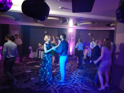 IMG_20180602_231343_HHT.jpg