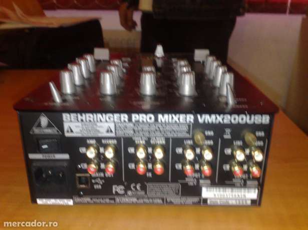 764486_1_644x461_mixer-vmx-200-usb-behringer-ploiesti.jpg