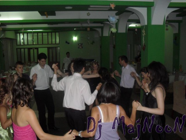 SAM_1215_wm.jpg